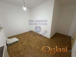 Odlican dvosoban stan Podbara 41m!