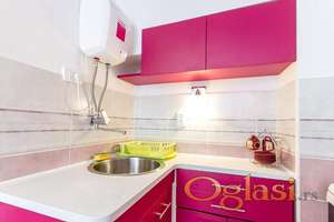 Studio između Hrama i Slavije