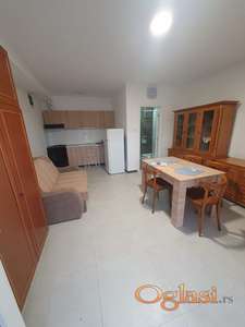 NOVI SAD, VETERNICKA RAMPA, GARSONJERA NOVA, ODMAH USELJIVA - 200 E