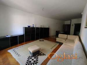 Izdaje se kuća- Podbara