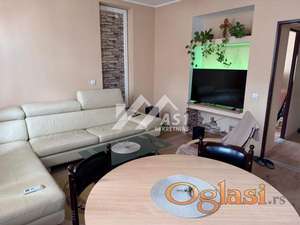 IZDAJE SE KUCA U PETROVARADINU ID#4087