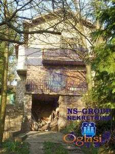 Spratna kuća u Banoštoru!