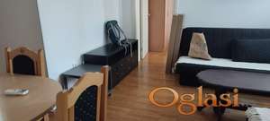 Izdajem stan,Cirpanova,Novi Sad,top lokacija