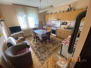 Spratna kuća 148m2 Futog