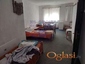 Na prodaju Hostel u Petrovaradinu!