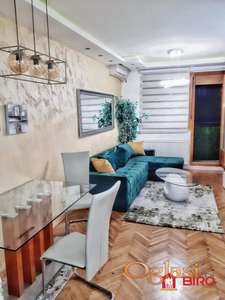 Luksuzan dvosoban stan u centru grada sa pogledom na Dunavski park – 42 m²