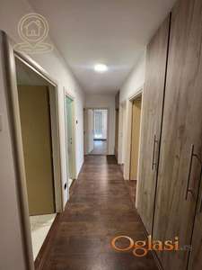 NA PRODAJU TROSOBAN STAN KOD CAIRA, 70m²