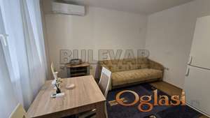 Izdaje se kuća u Durlanu, 40m2