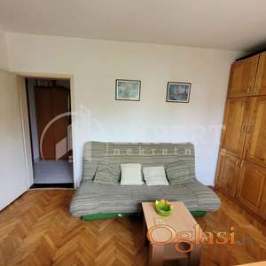 Izdaje se stan u centru grada