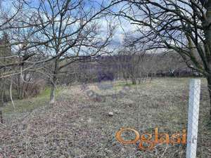 Plac na izlazu iz Sremskih Karlovaca