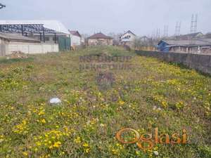 Odličan plac u Kaću!