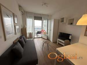 Garsonjera - 29m2 - Bulevar Oslobođenja