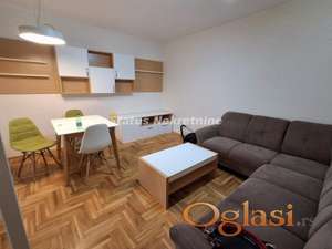 Dvosoban stan 43 m², Grbavica, Novi Sad, 1. sprat