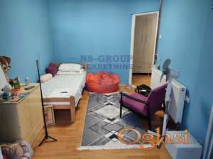 Garsonjera na Podbari !