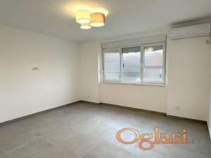 NOVI SAD, KLISA - Kompletno renovirana uknjižena kuća 170m², bez agencija