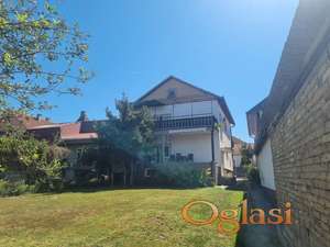 Porodična kuća,prelep plac 1865m2
