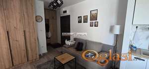 NOV 1.5 stan sa garažom