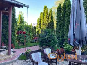 Vila sa apartmanima u Subotici