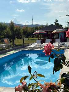 Avala View & Pool