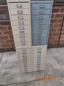Metalni fiokar/ ormarići sa 9 fioka
