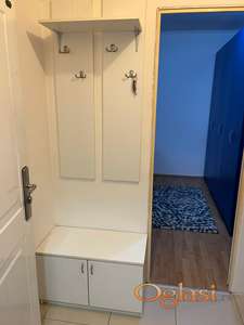 Izdaje se namešten stan na Radijalcu