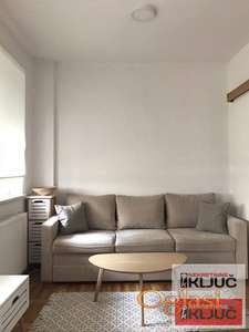 Podbara-moderan jednoiposoban stan,useljiv od 15.februara