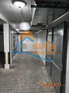 Izdaje se parking mesto u podzemnoj garaži, 11m2