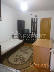 Izdaje se stan u kući sa uračunatim troškovima