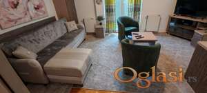 ODLICNA GARSONJERA NA NOVOJ DETELINARI