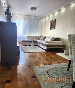 BULEVAR PATRIJARHA PAVLA IZDAJE SE TROIPOSOBAN MODERNO OPREMLJEN STAN SA GARAŽNIM MESTOM