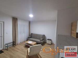 Garsonjera 23 m2,nova ,nameštena, 300 e sa svim troškovima