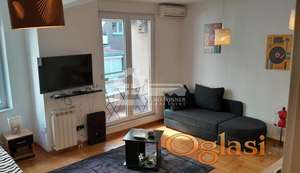 Hadži Milentijeva,odmah useljiv ID#1807