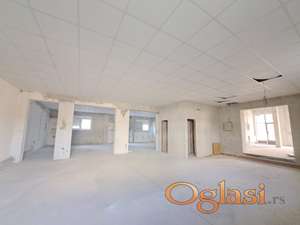 Poslovni prostor 190 m², Telep – novogradnja, parking i dvorište