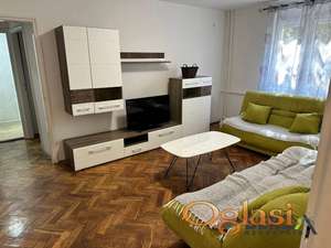  ODLIČAN JEDNOIPOSOBAN STAN NA FUTOŠKOM PUTU