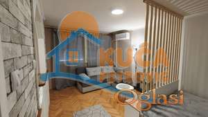 Izdaje se stan na Bulevaru Nemanjića!