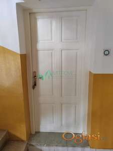 Grbavica lepe kancelarije povoljno  