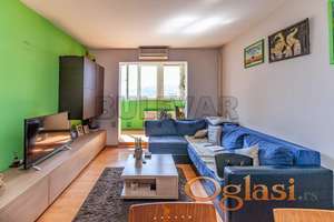 Jednoiposoban stan i apartman, tržni centar Roda, peti sprat, cg