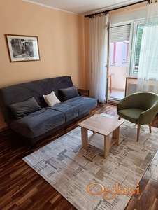 Izdajem namestenu garsonjeru na Grbavici