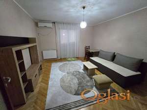 Novi Sad - Detelinara - Janka Veselinovića - garsonjera - u blizini Sajma i Medicinskog fakulteta, nije pet friendly - odmah useljivo - 260 eura