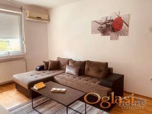 NOVI SAD - CENTAR - 41m2 - 380 evra