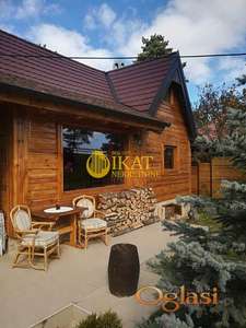 Zlatibor, Kobilja glava, kuća, 120m2, sa terasom i placom od 7 ari ID#4617