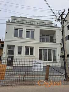 Adamovićevo Naselje Urbana vila na prodaju