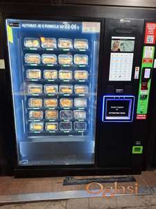 Prodajem vending mašinu TCN za prodaju raznih proizvoda, dimenzije 170 x 195 x 100