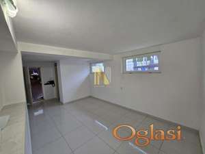 Poslovni stambeni objekat na Klisi