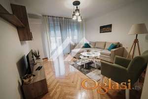 Izdaje se LUX pet friendly dvosoban stan u centru !! ID#7224