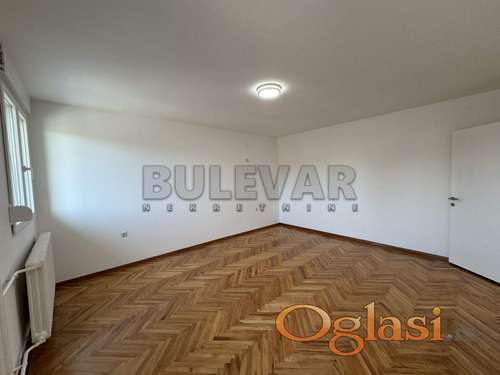 Fotografija stana 3 od 10