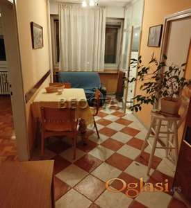 Novi Beograd - Blok 70 cetvorospratnice #67669