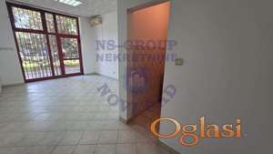Na prodaju lep ulični lokal na Novom Naselju.