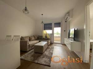 Filipa Višnjića - stan u novoj zgradi - parking mesto