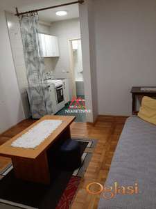 Garsonjera - 27m2 - Bulevar Oslobođenja